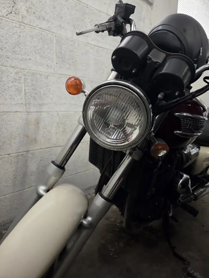 Triumph Legend TT