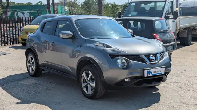 Nissan Juke view 2