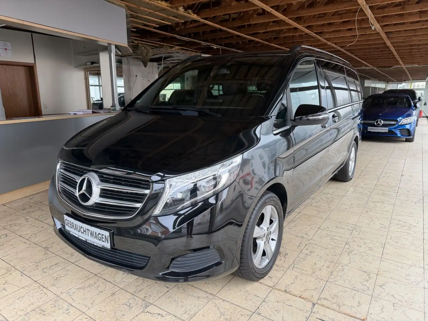 Mercedes-Benz V 250 d AVANTGARDE lang*7 SITZE*VOLLLEDER*KAMERA* Schwarz - 1