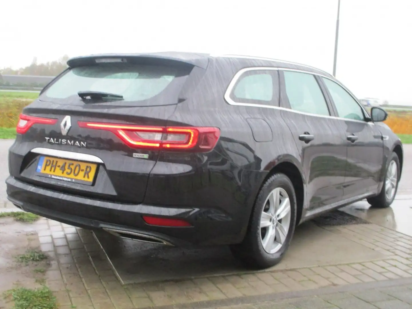 Renault Talisman 1.5 dCi Zen Massage Zwart - 2