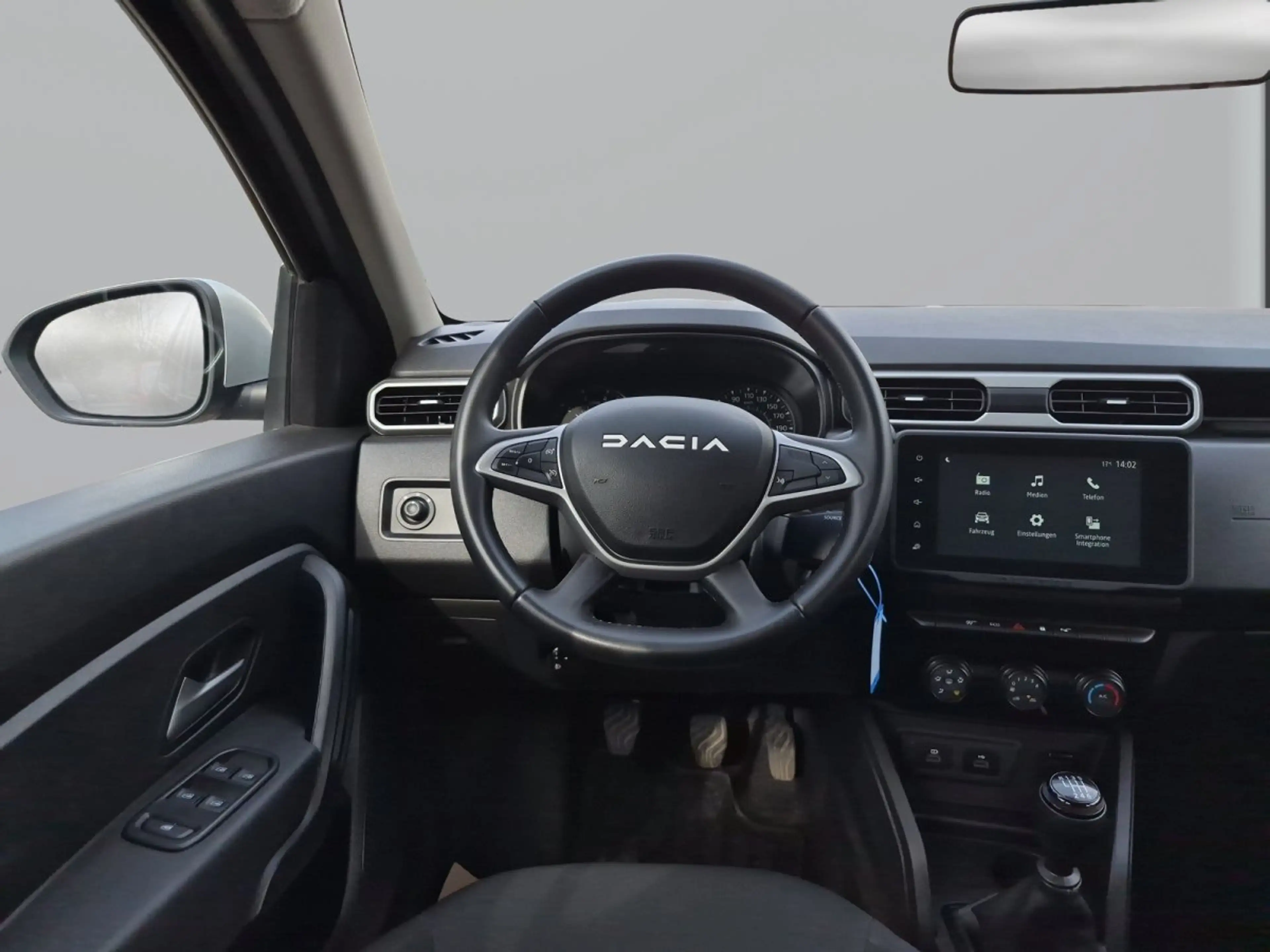 Dacia Duster TCe 130  Expression, WKR/Navi/Kamera — photo 12