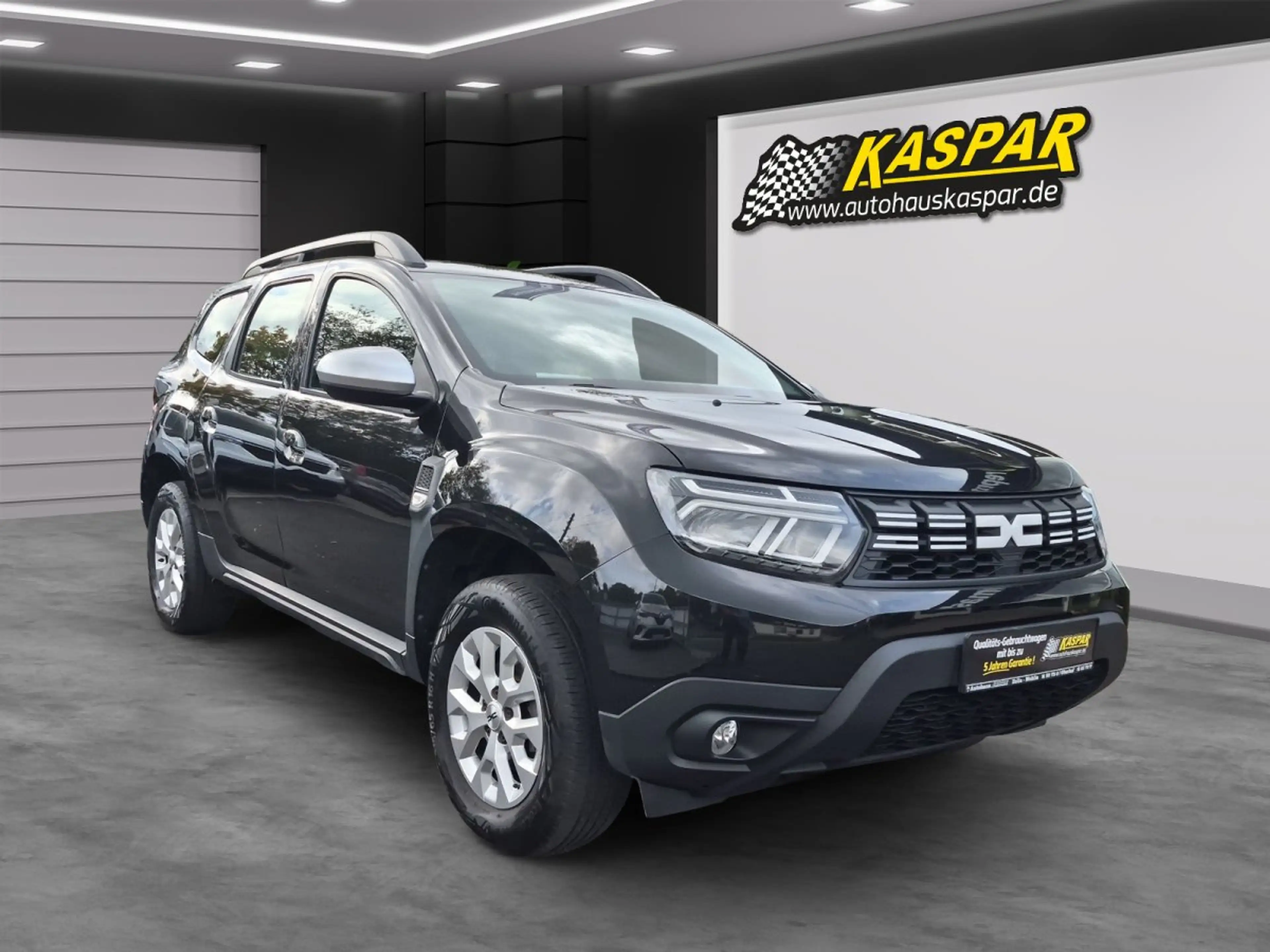 Dacia Duster TCe 130  Expression, WKR/Navi/Kamera — photo 3