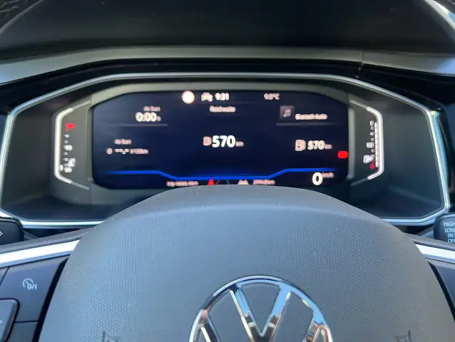 Volkswagen Taigo view 14