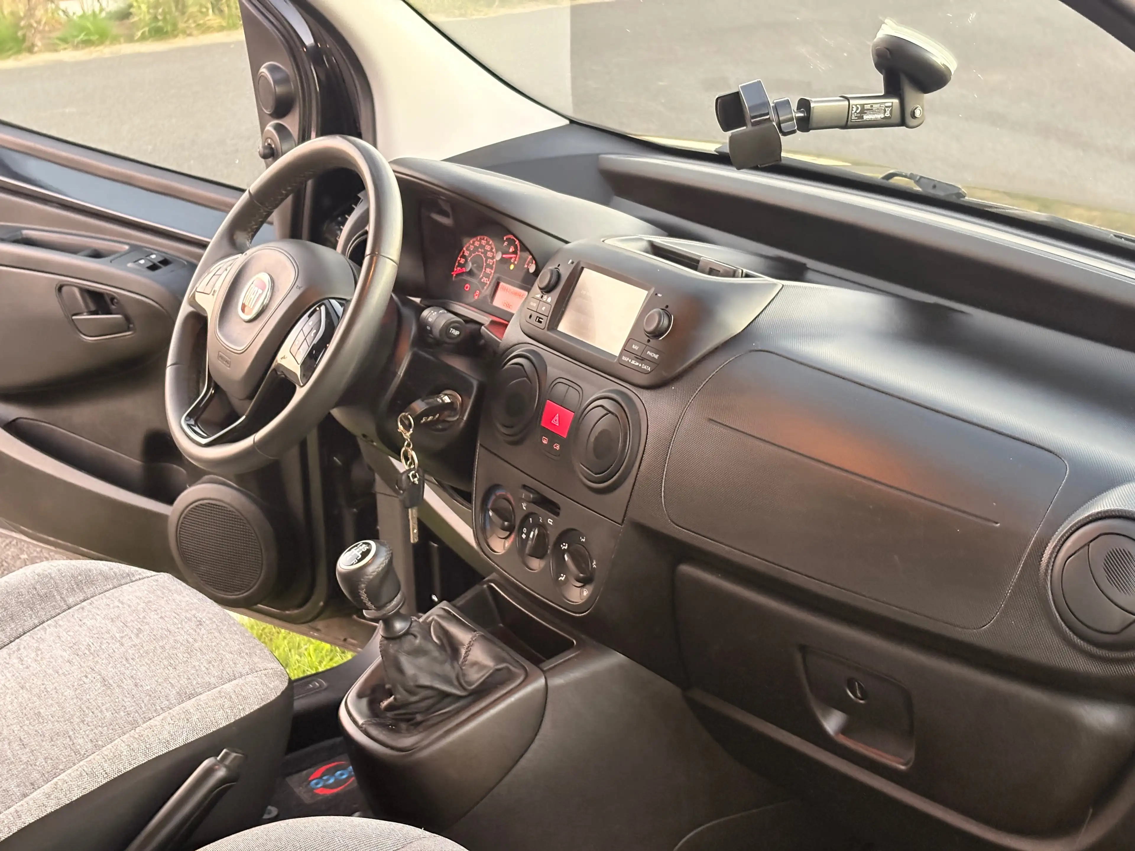 Fiat Fiorino 1.4i 78.000 km - 2019 - Euro 6d - Airco - Propre - Garantie — photo 14