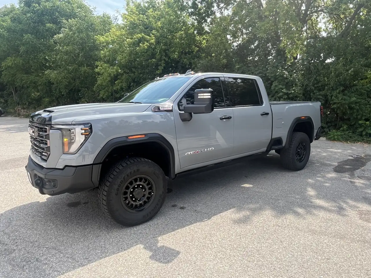 GMC Sierra 2500HD снимка GMC Sierra 2500HD