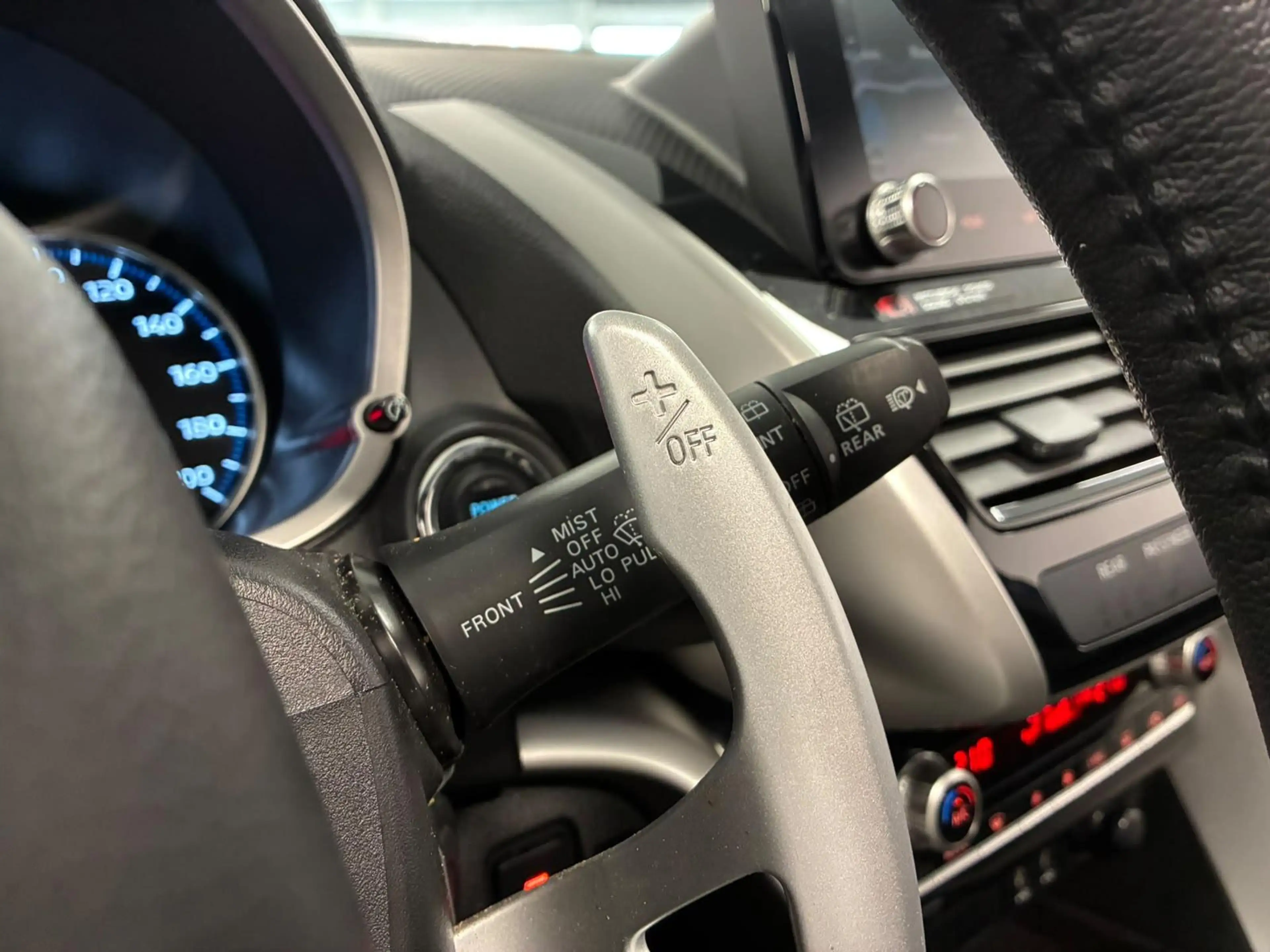 Mitsubishi Eclipse Cross 2.4 PHEV Instyle | Panoramadak | Leder | 360º Came — photo 30
