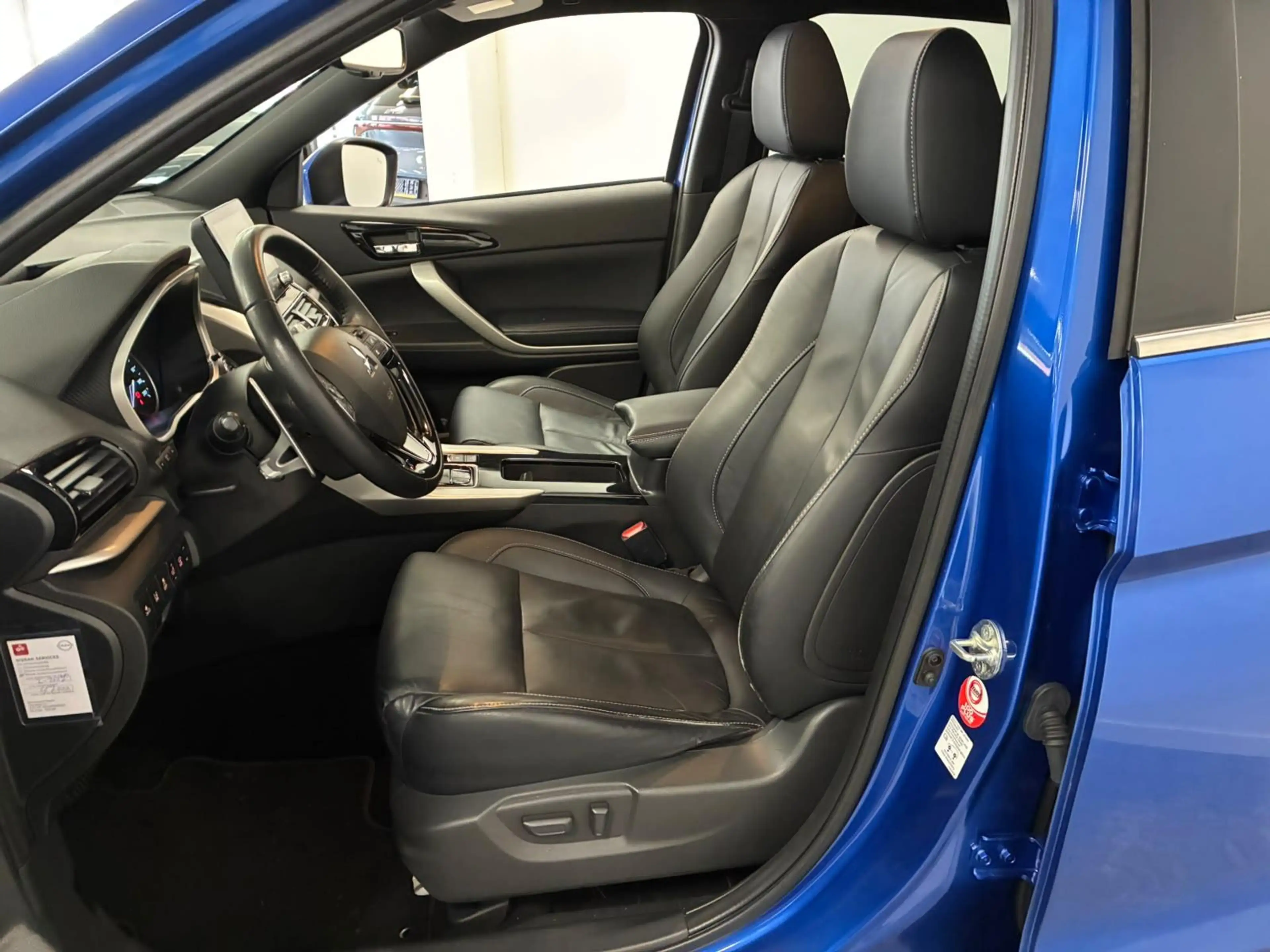 Mitsubishi Eclipse Cross 2.4 PHEV Instyle | Panoramadak | Leder | 360º Came — photo 7