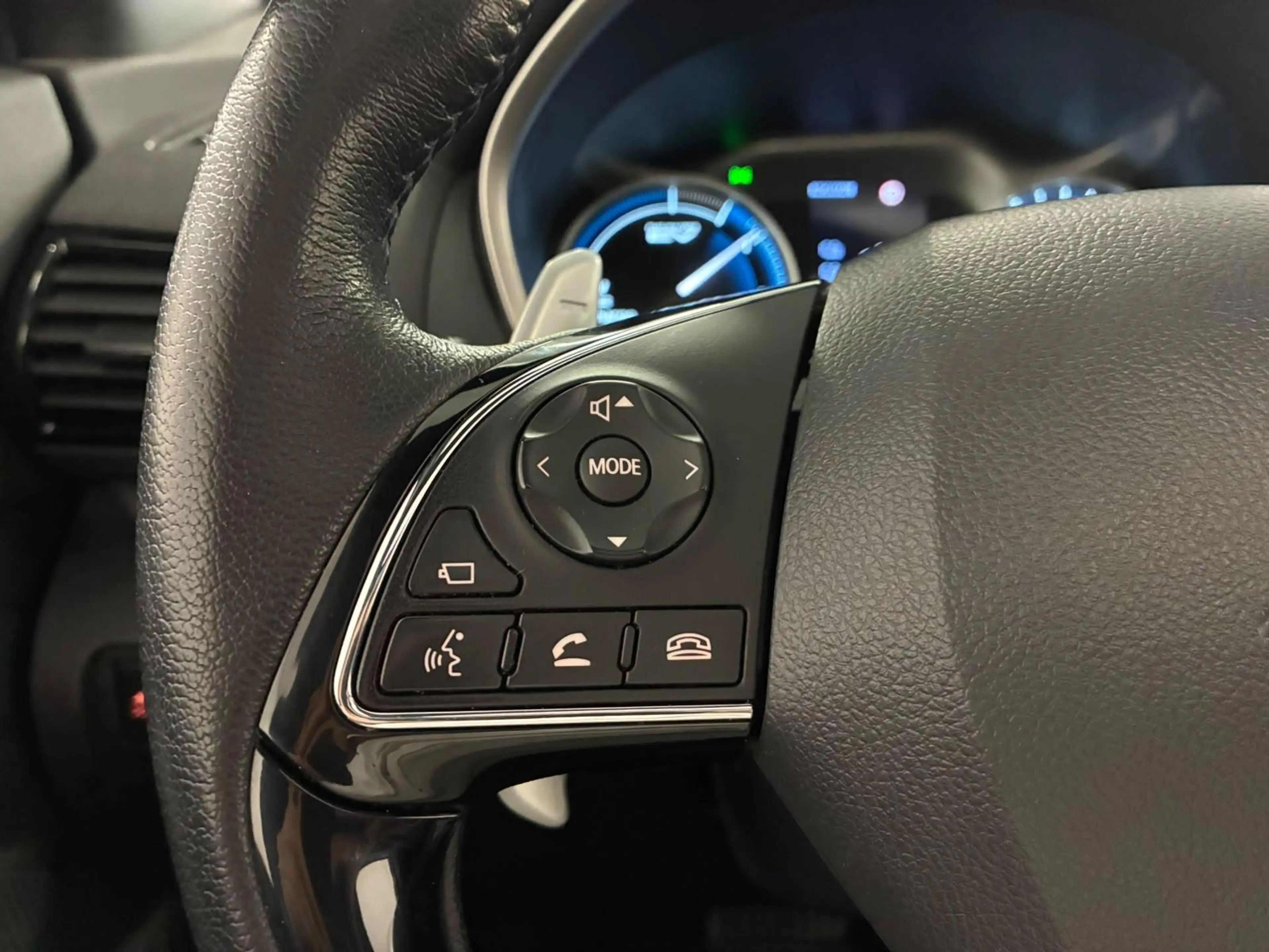 Mitsubishi Eclipse Cross 2.4 PHEV Instyle | Panoramadak | Leder | 360º Came — photo 21
