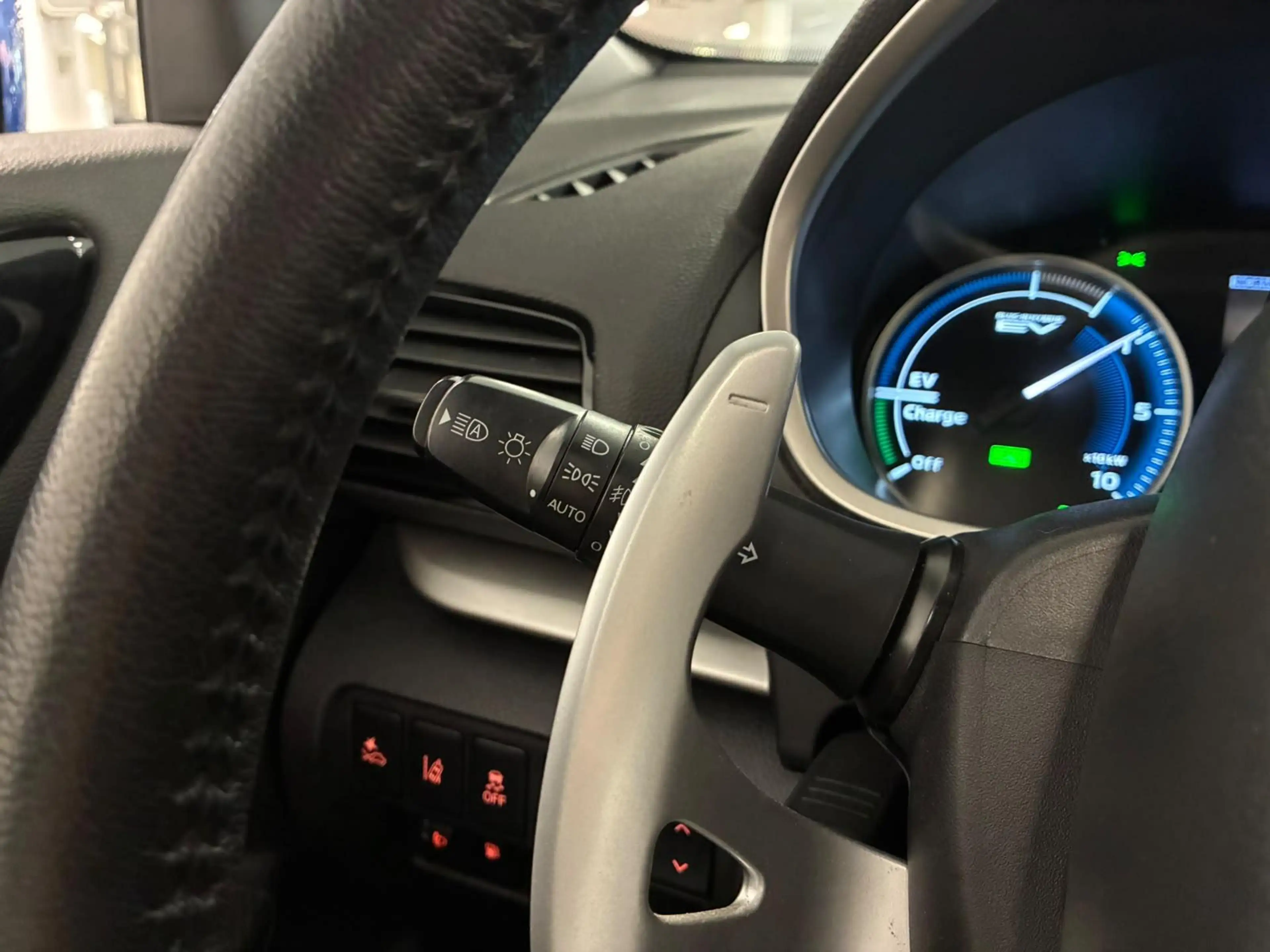Mitsubishi Eclipse Cross 2.4 PHEV Instyle | Panoramadak | Leder | 360º Came — photo 28