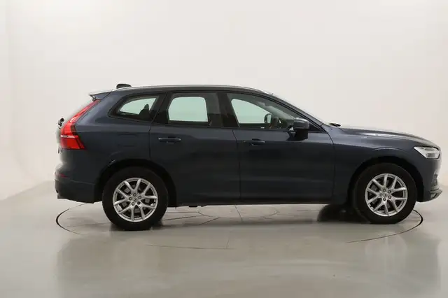 Volvo XC60 view 6