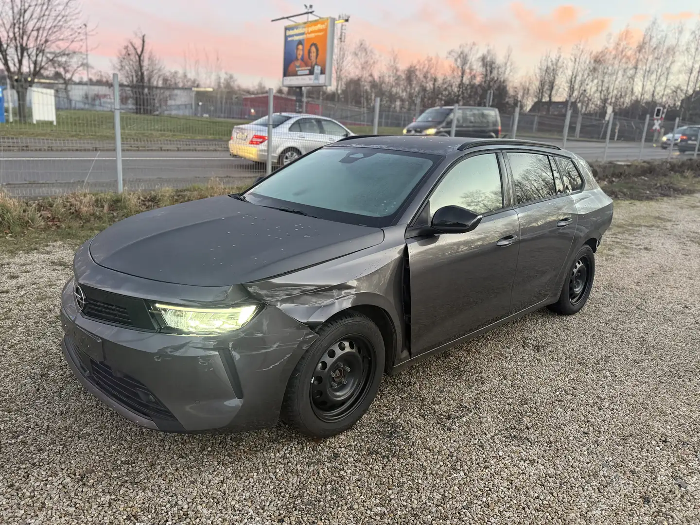 Opel Astra Sports Tourer Sports Tourer 1.2 Negro - 2