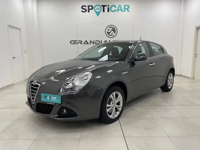Alfa Romeo Giulietta III 2010 -  2.0 jtdm(2) Distinctive 170cv