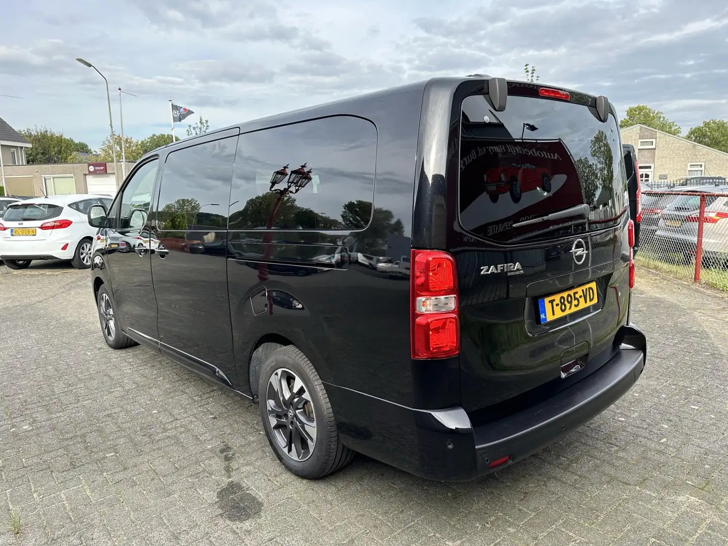 Opel Zafira Life 2.0 Cdti 130kw Leder | Navigatie | ACC | Schuifdeu Zwart - 2