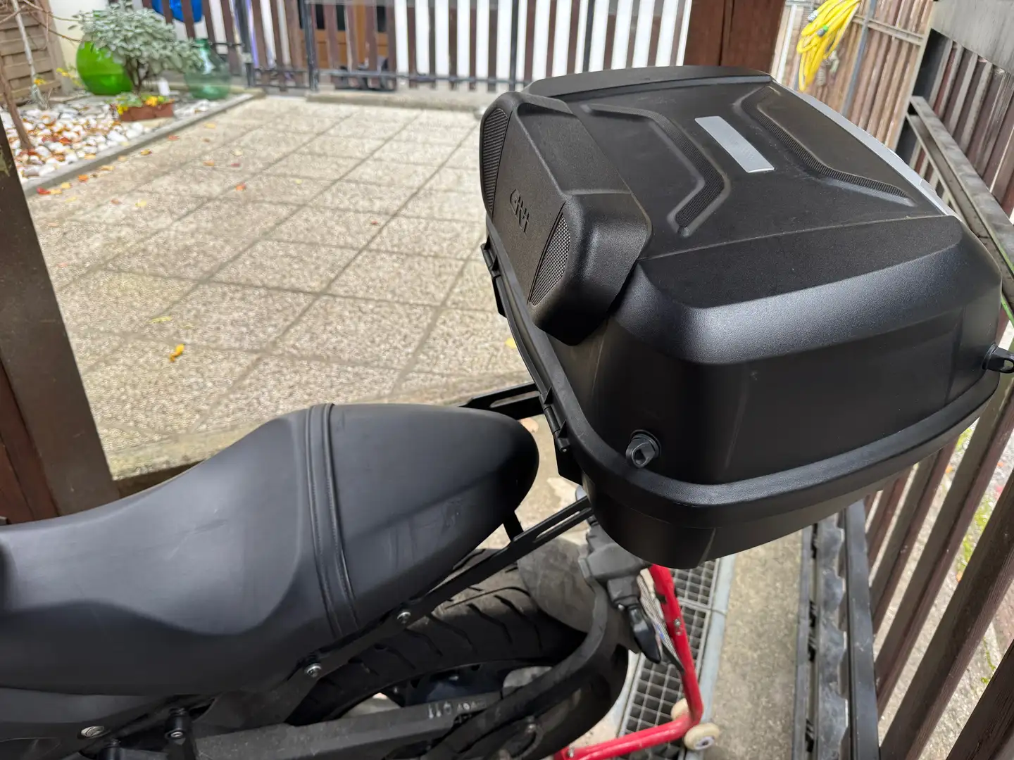 Triumph Trident 660 2021 con quickshift Bianco - 2