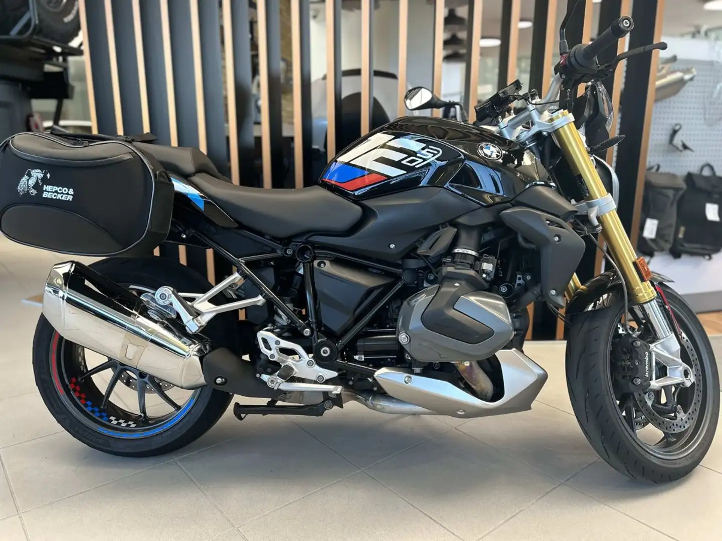 BMW R 1250 R R 1250 Schwarz - 1