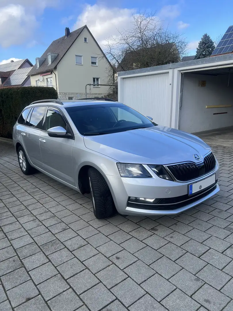 Skoda Octavia Combi 1.6 TDI Style Silber - 2