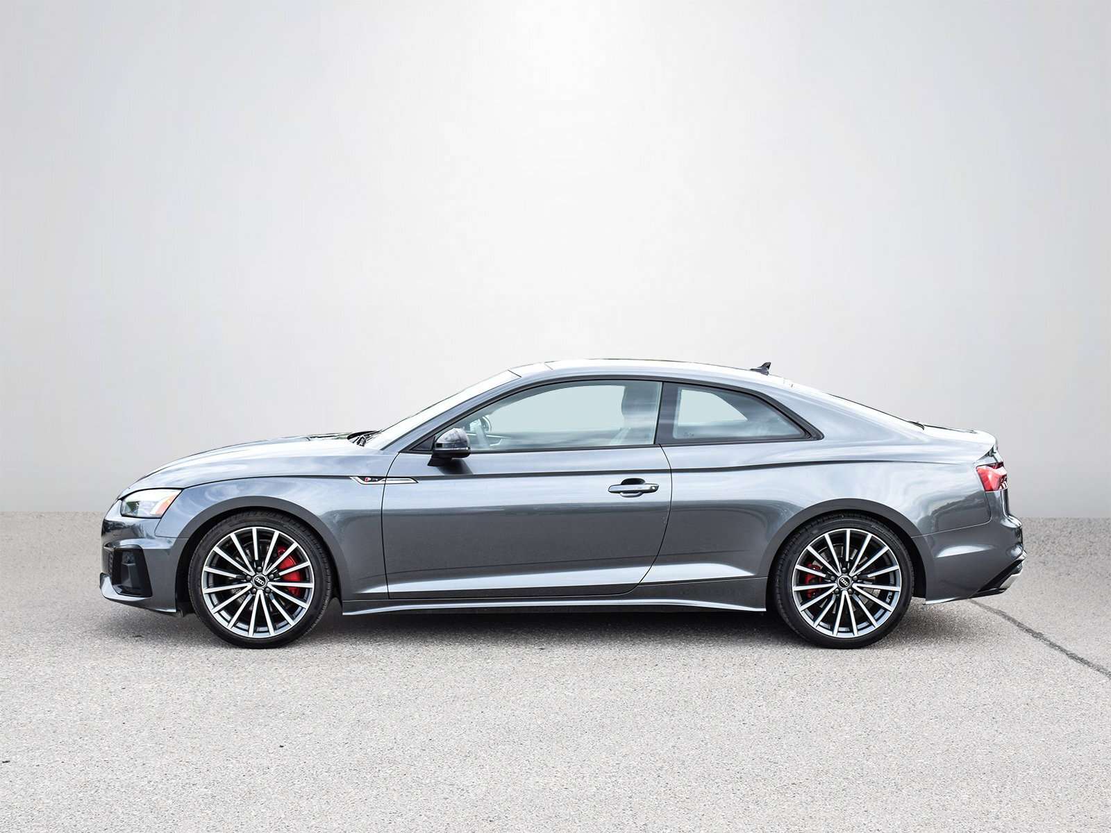 2022 Audi A5 quattro — снимка 1