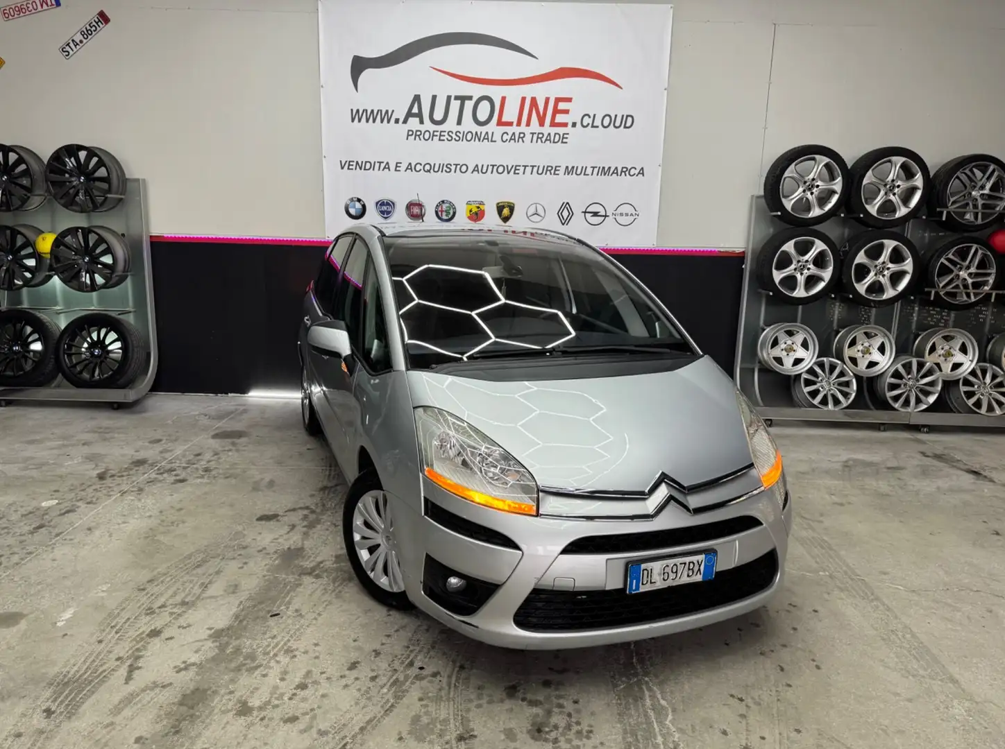 Citroen C4 Picasso 1.6 HDi 110 FAP CMP6 Exclusive Grigio - 2