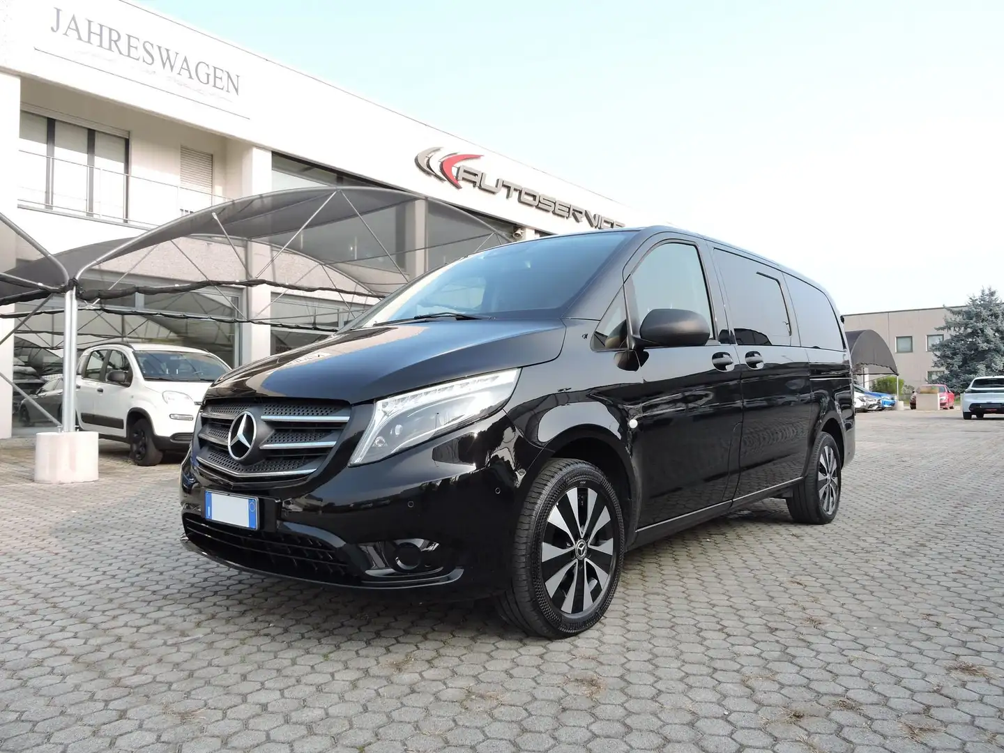 Mercedes-Benz Vito Vito 2.2 119 CDI 4x4 PC-SL Mixto Long Business PR Negro - 1