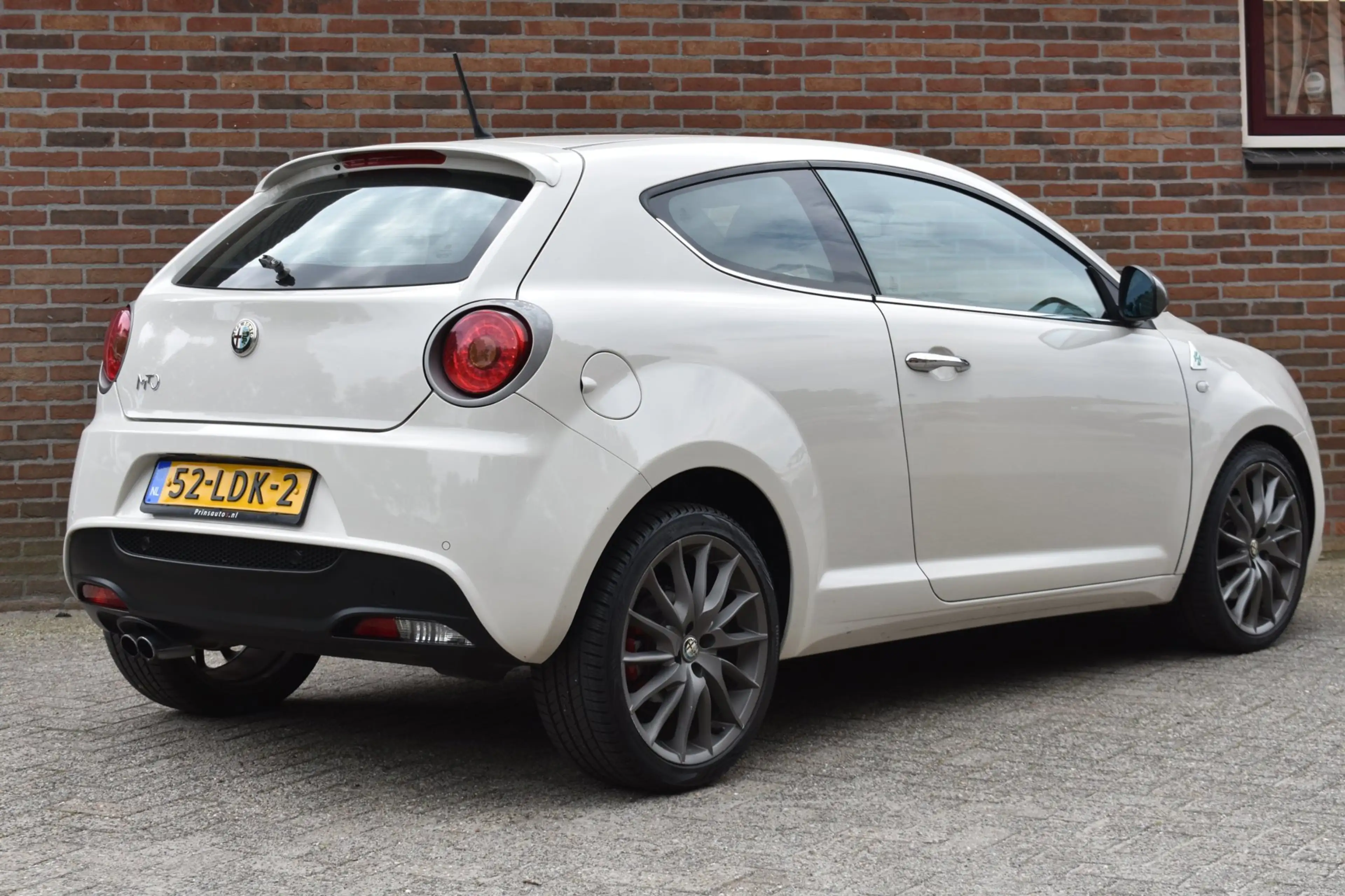 Alfa Romeo MiTo 1.4 T Quadrifoglio Verde '10 Navi Clima Leder Crui — photo 3