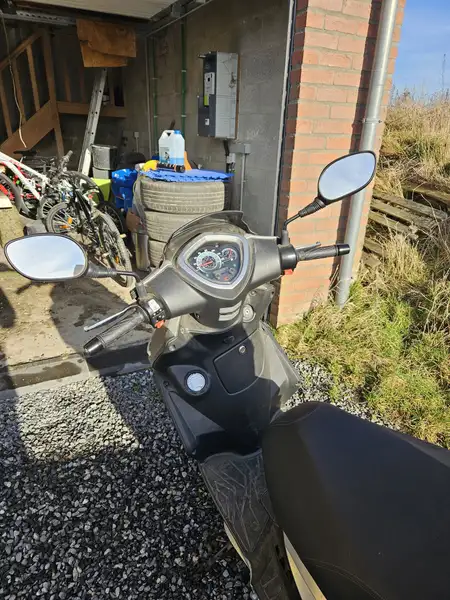 Kymco Agility 125 - foto 6