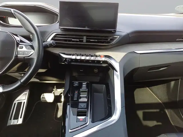 Peugeot 5008 view 12