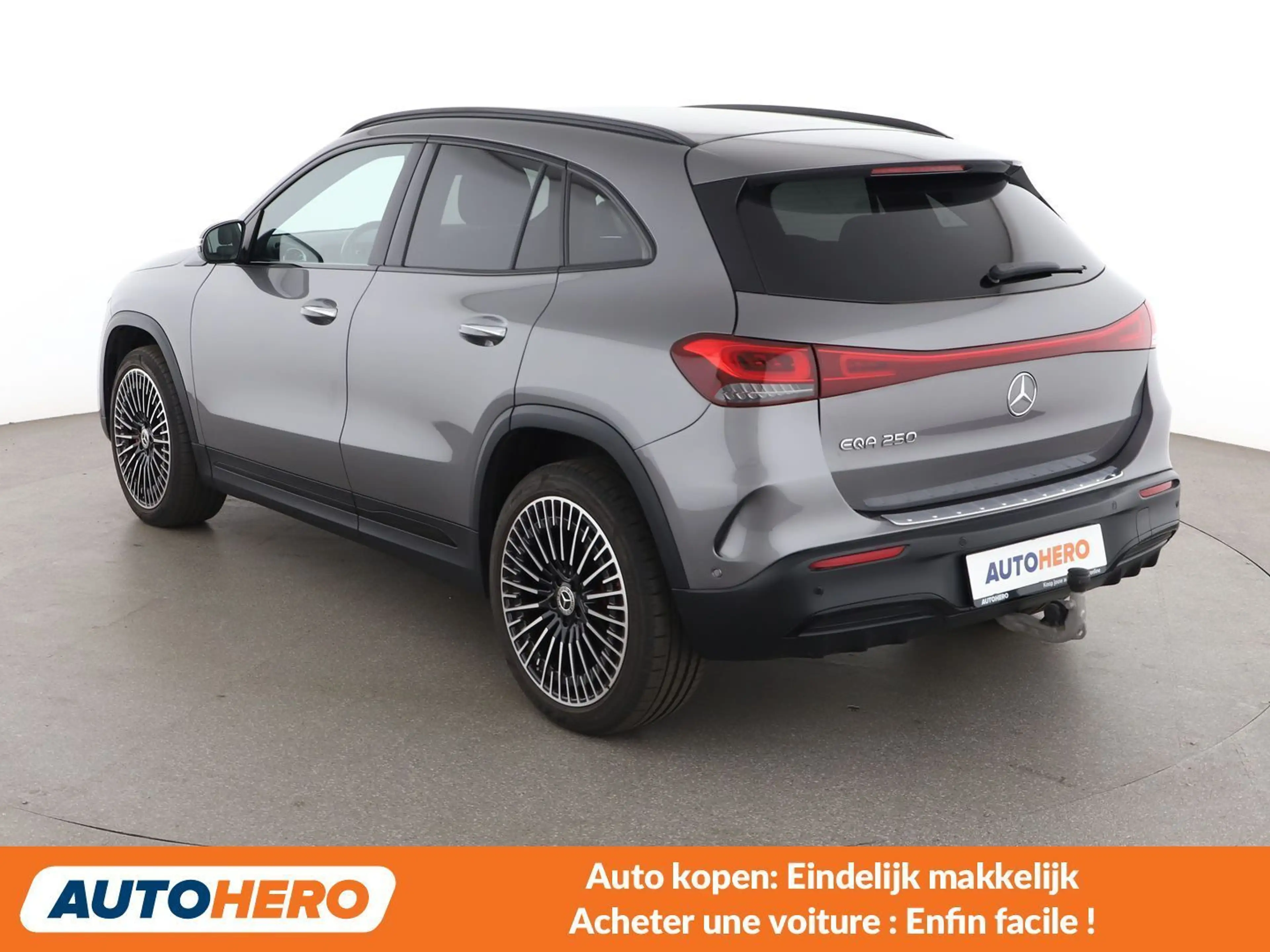 Mercedes-Benz EQA 250 250 AMG Line — photo 4