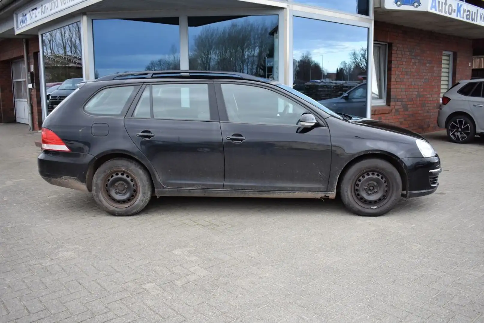 Volkswagen Golf Variant 1.9 TDI DPF Trendline Klimatron. Navi Tempomat el. Negro - 2