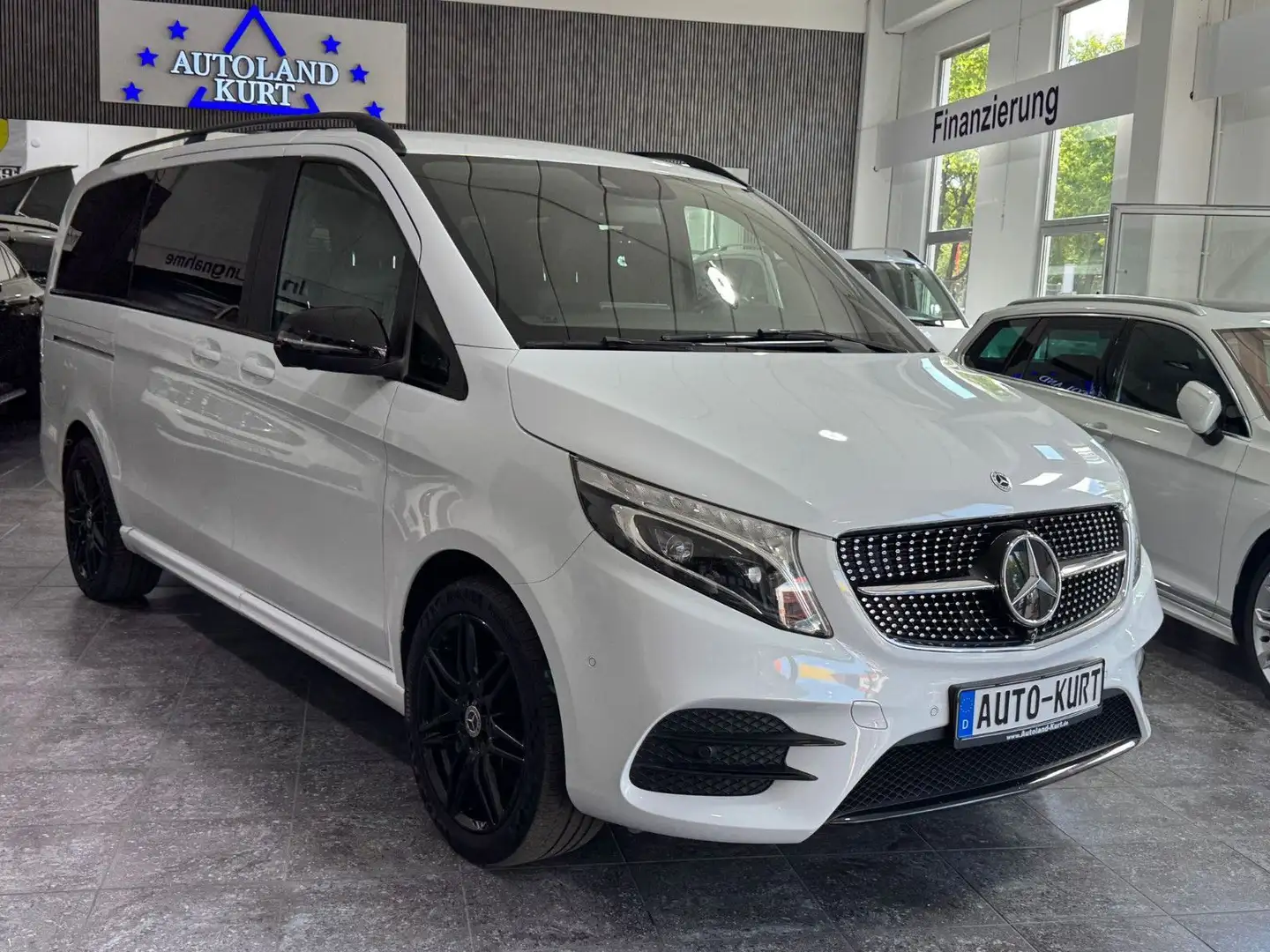 Mercedes-Benz V 300 d*AVE*Voll*4-matic*Pano*Airmatic*M-Bux*AMG Blanco - 1