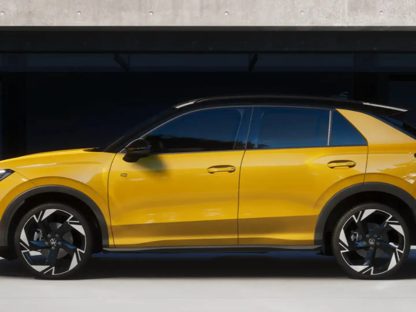 Volkswagen T-Roc R-Line First Edition 1.5 eTSI 150 pk 7 versn. DSG - 2