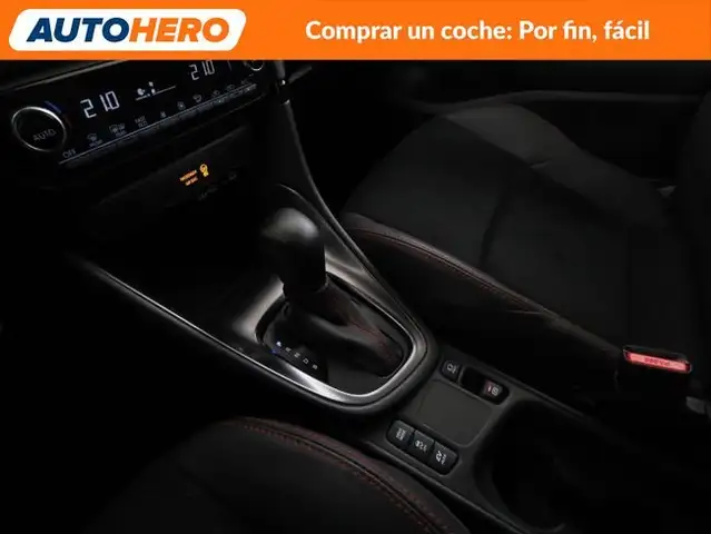 Toyota Yaris view 29