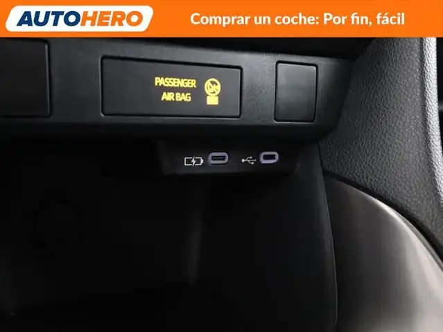Toyota Yaris view 27
