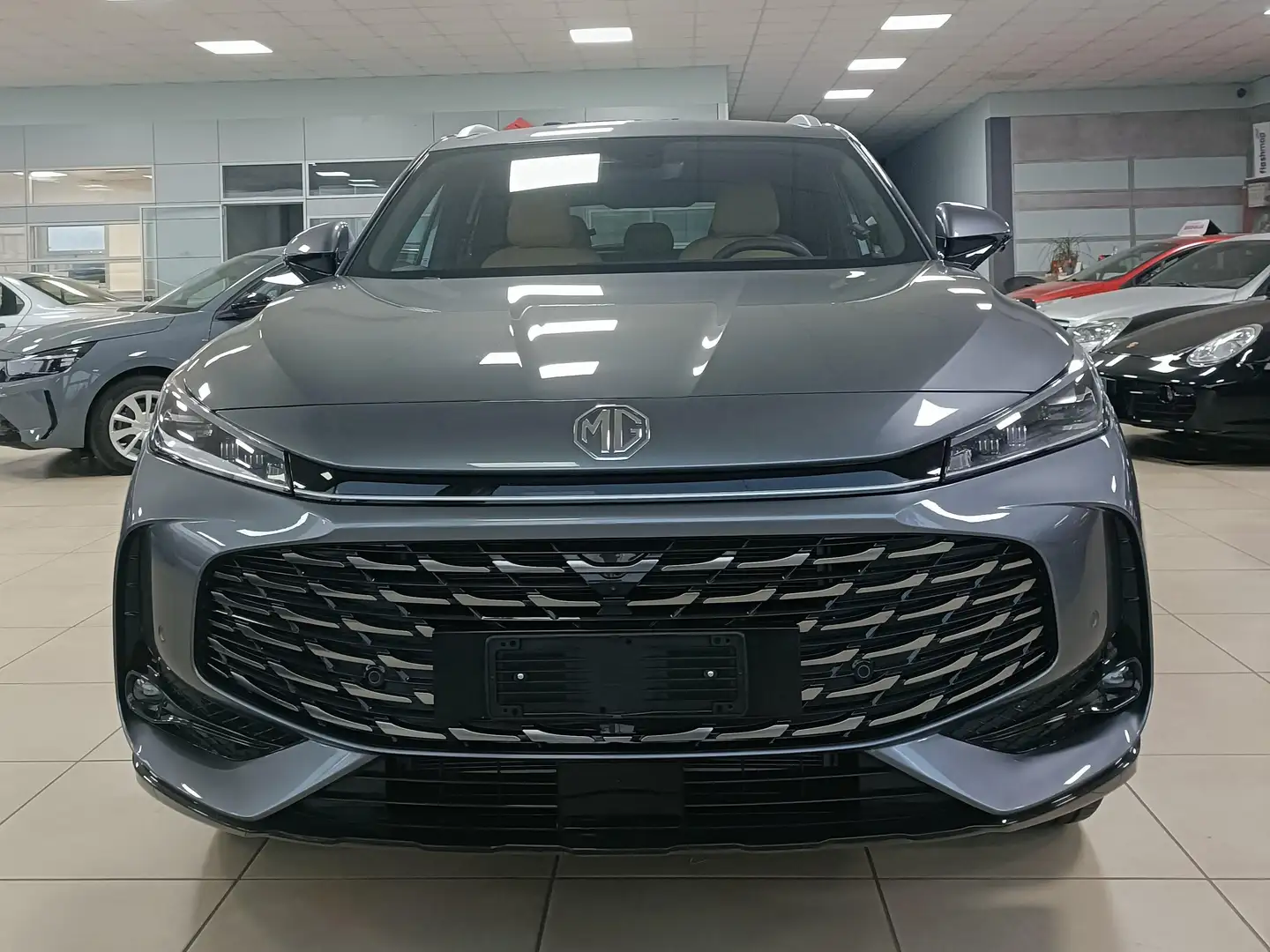 MG HS 1.5 t Luxury auto Grigio - 1