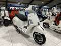 Vespa GTS Super 310 Wit - thumbnail 6