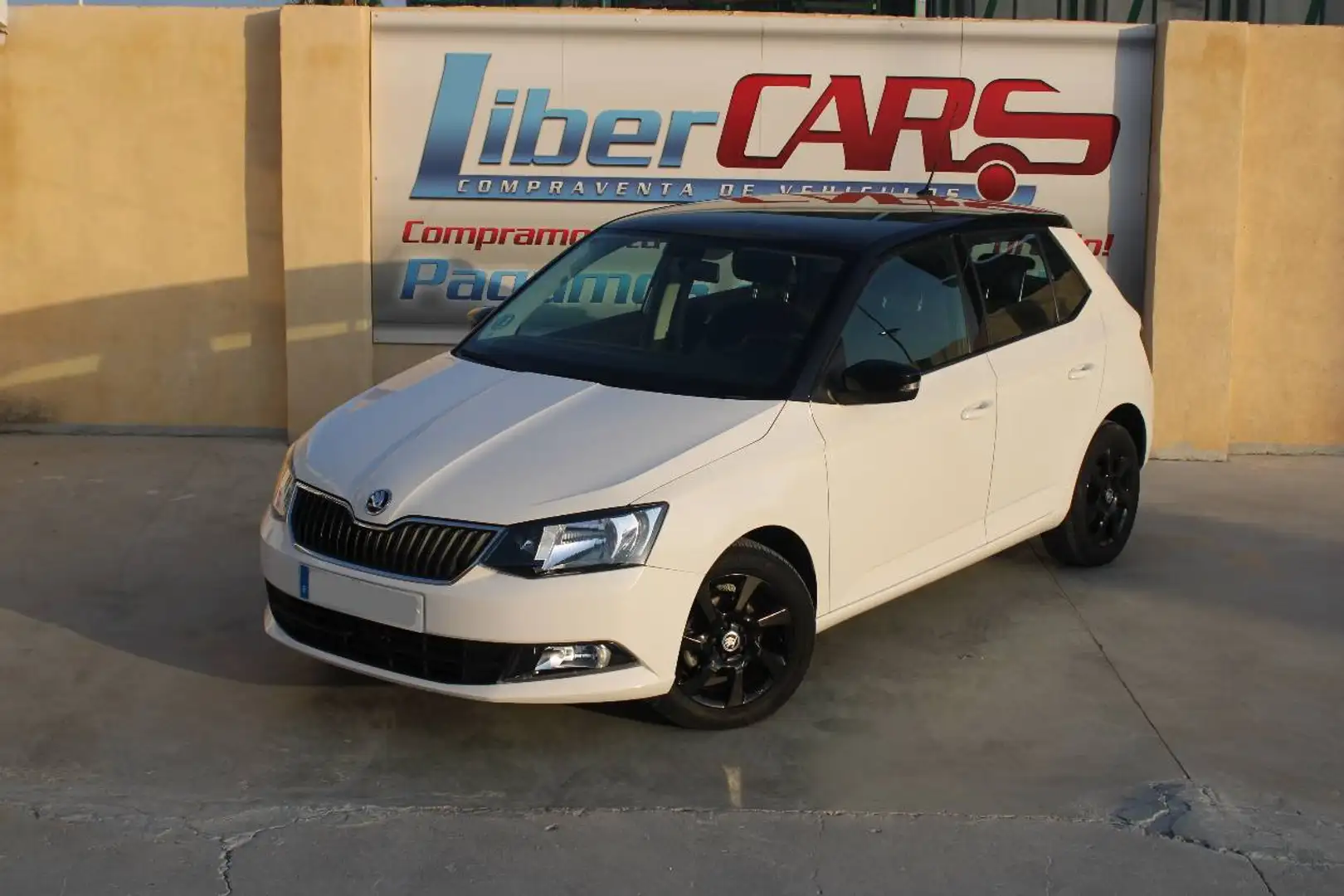 Skoda Fabia 1.4TDI Style DSG 66kW Blanc - 2