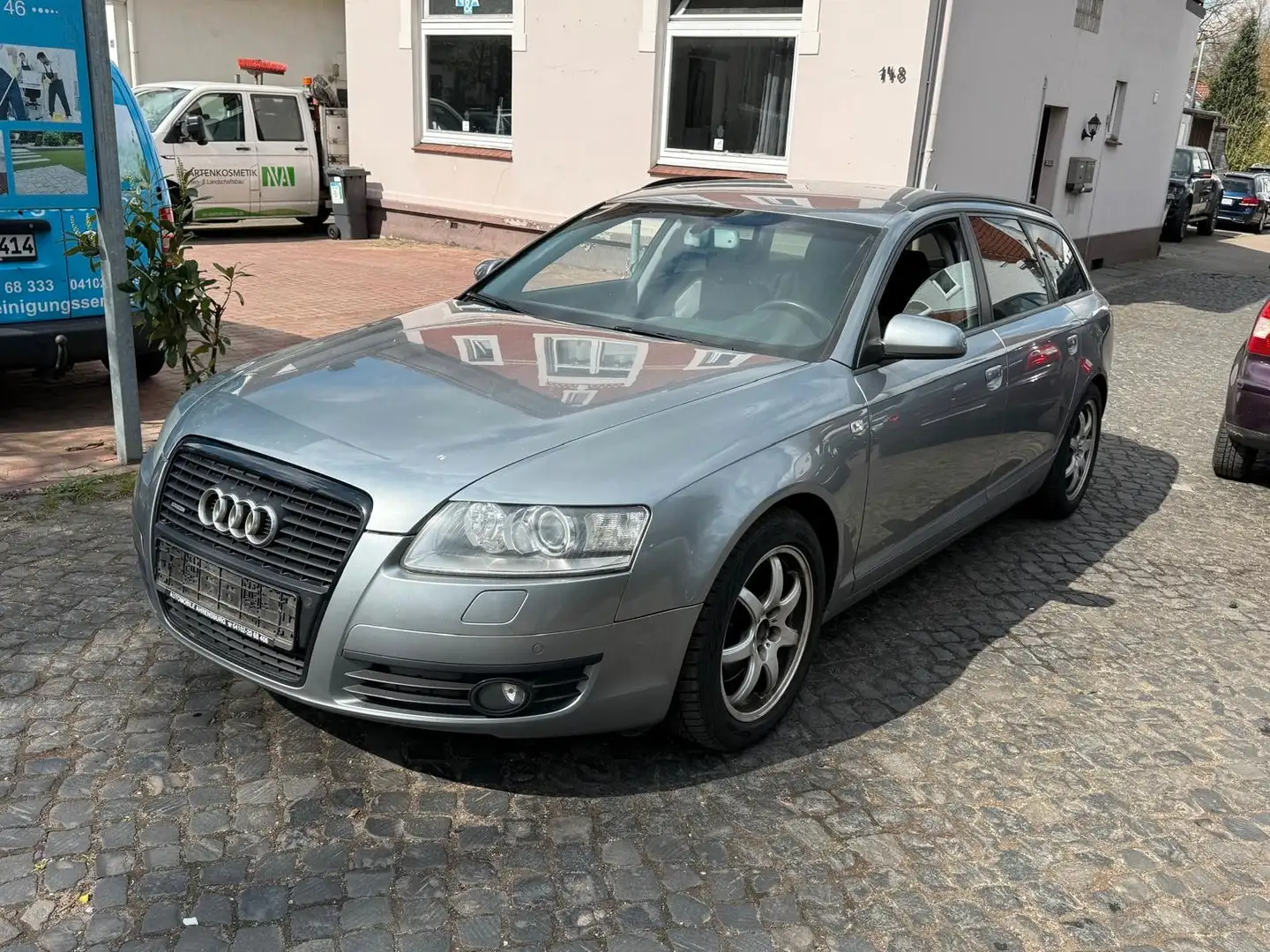 Audi A6 Avant 3.0 TDI quattro*AUTOMATIK*LEDER*XENON Grau - 1