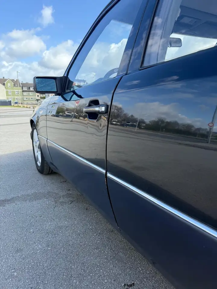 Mercedes-Benz Baureihe 124 260 E (124.026), foto 6