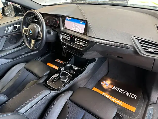 BMW M view 8