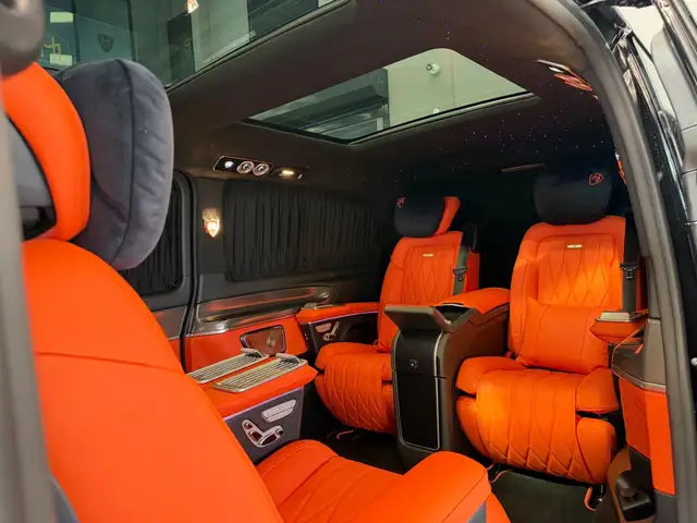 Mercedes-Benz V 300 Petrol E-Long & Panoramadach 2026