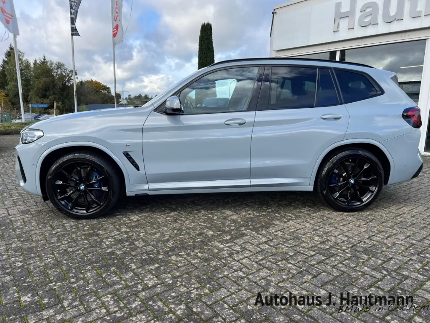 BMW X3 xDrive 30 d M SPORT +1.HAND+LASER+AHK+LM20''+ Grau - 2