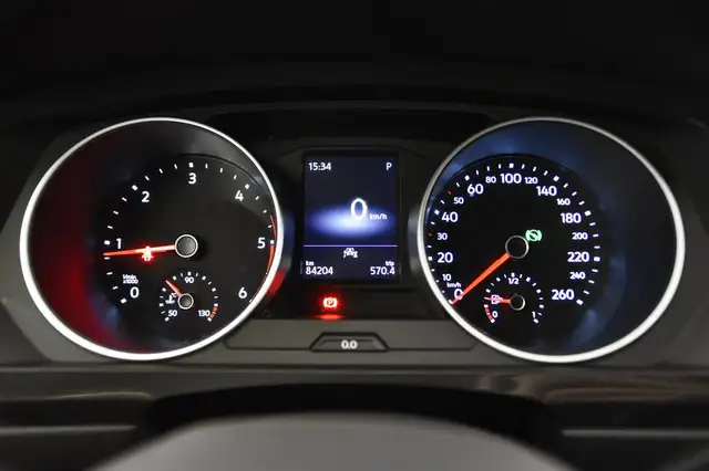 Volkswagen Tiguan view 8