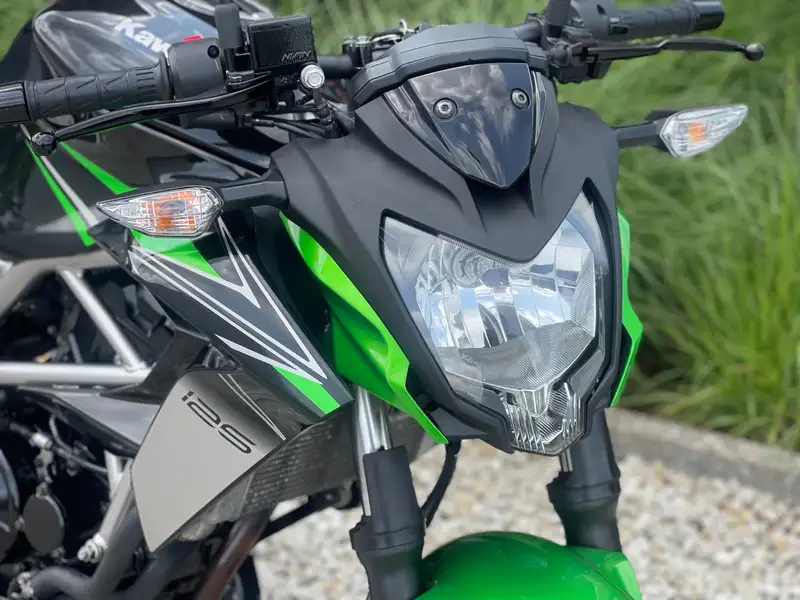 Kawasaki Z 125 - foto 2