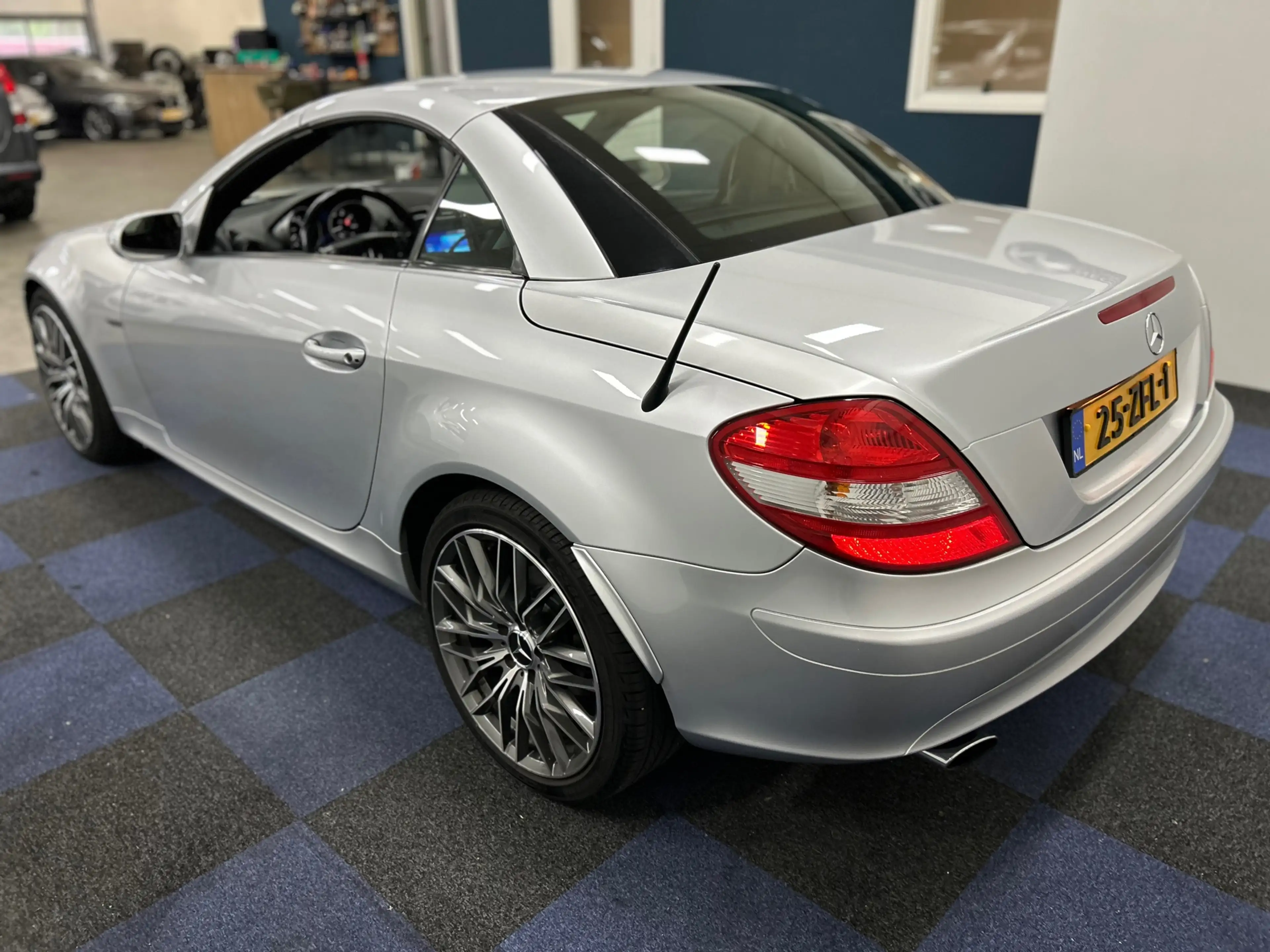Mercedes-Benz SLK 200 K. Edition / DEALER ONDERHOUDEN / SUPER NETJES / B — photo 8
