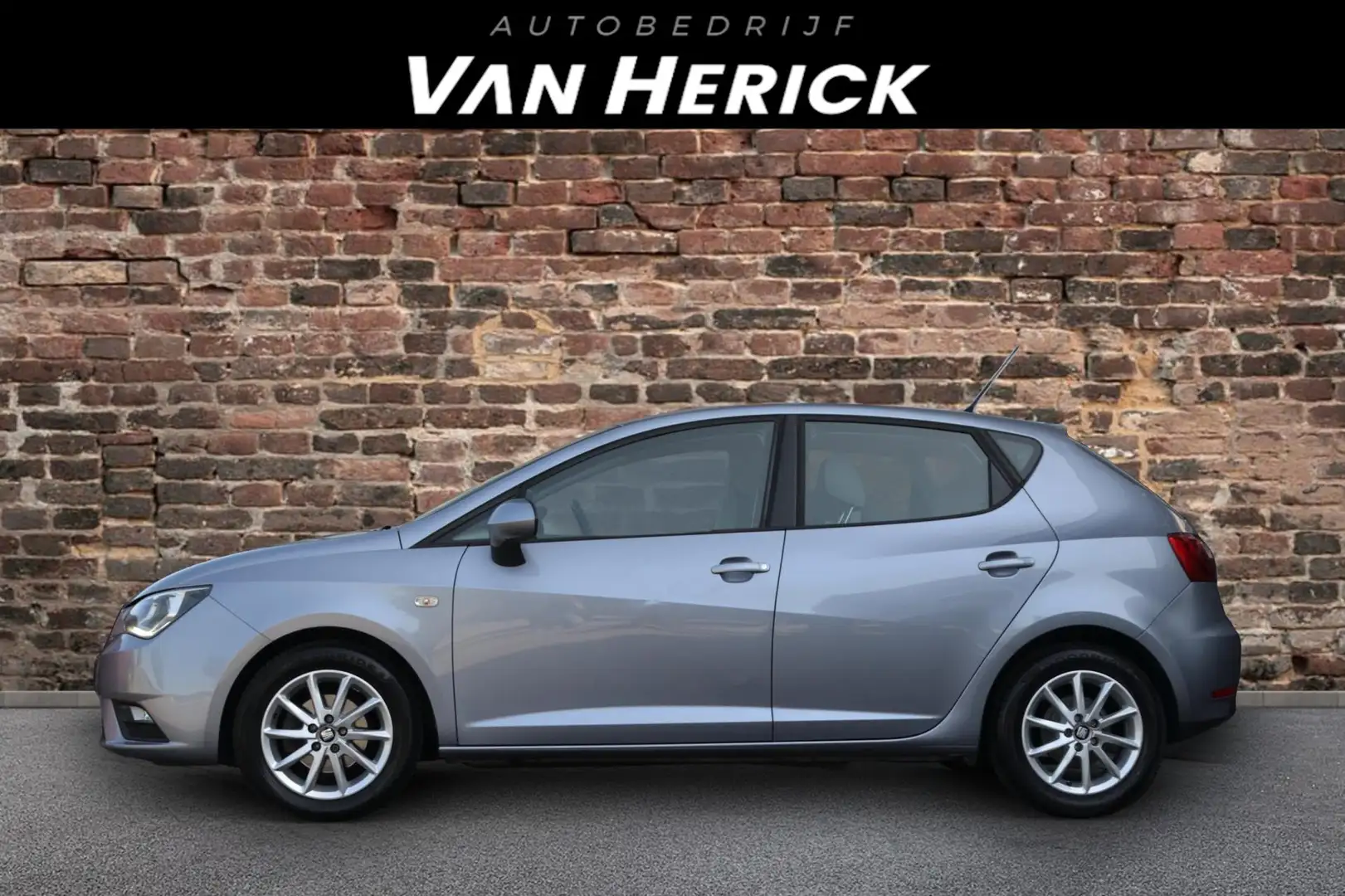 SEAT Ibiza 1.2 TSI Reference | 5-Deurs | Airco | LM Velgen Grijs - 2