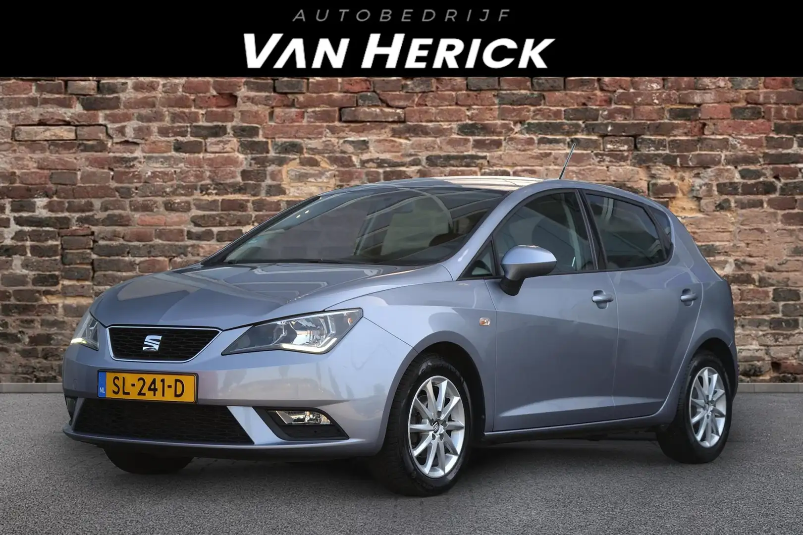 SEAT Ibiza 1.2 TSI Reference | 5-Deurs | Airco | LM Velgen Grijs - 1