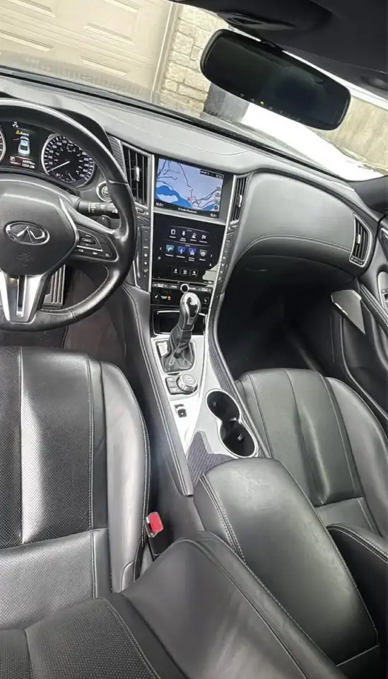 Infiniti Q60 photo Infiniti Q60