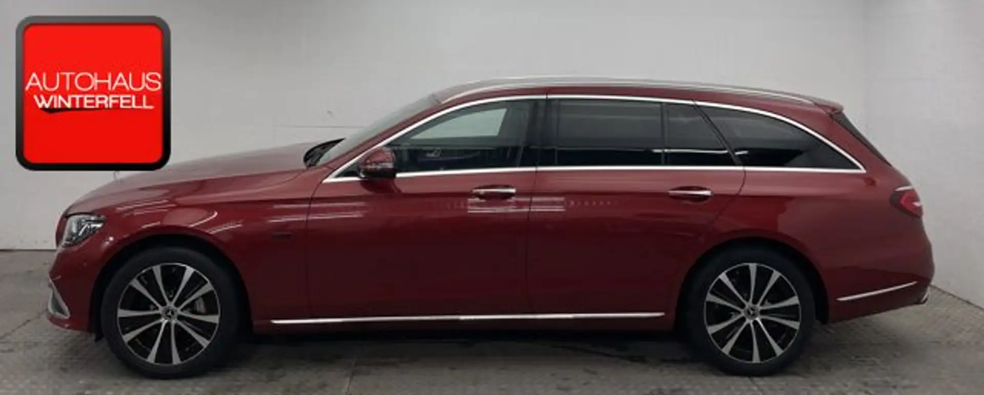 Mercedes-Benz E 300 de T 4M Exclusive AHK+MEMO+360+HUD+SOFT+ Roşu - 2