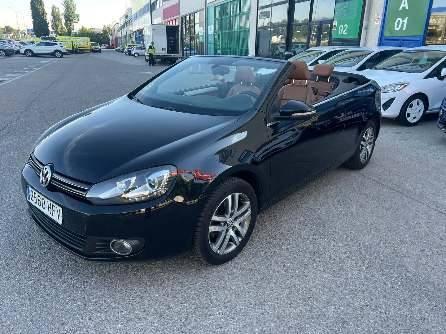 Volkswagen Golf Golf 1.6TDI CR Advance BMT Rabbit 105 Advance Rabbit Negro - 1