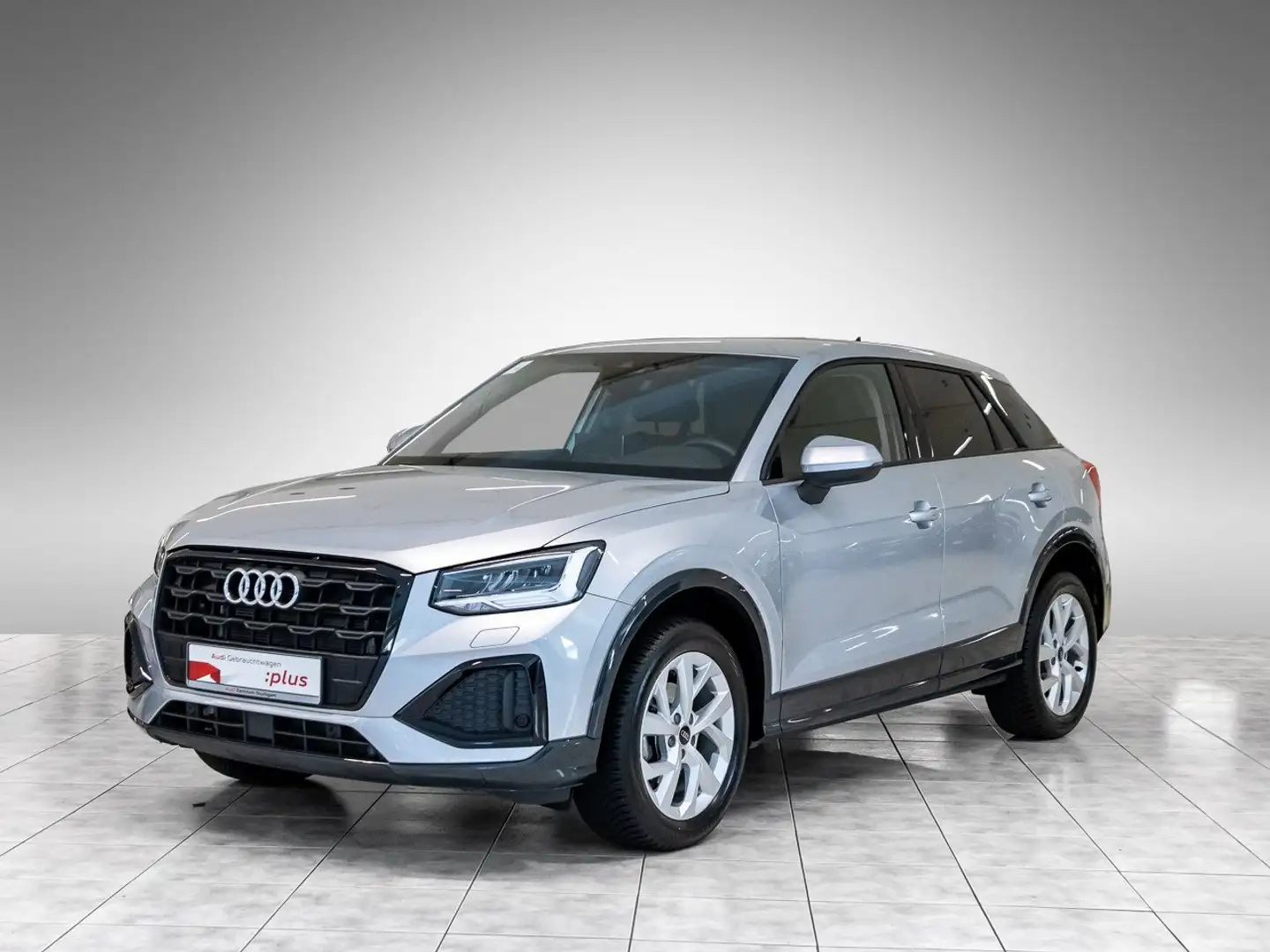 Audi Q2 advanced 35 TFSI S tronic AHK Keyless Navi VC Plateado - 2