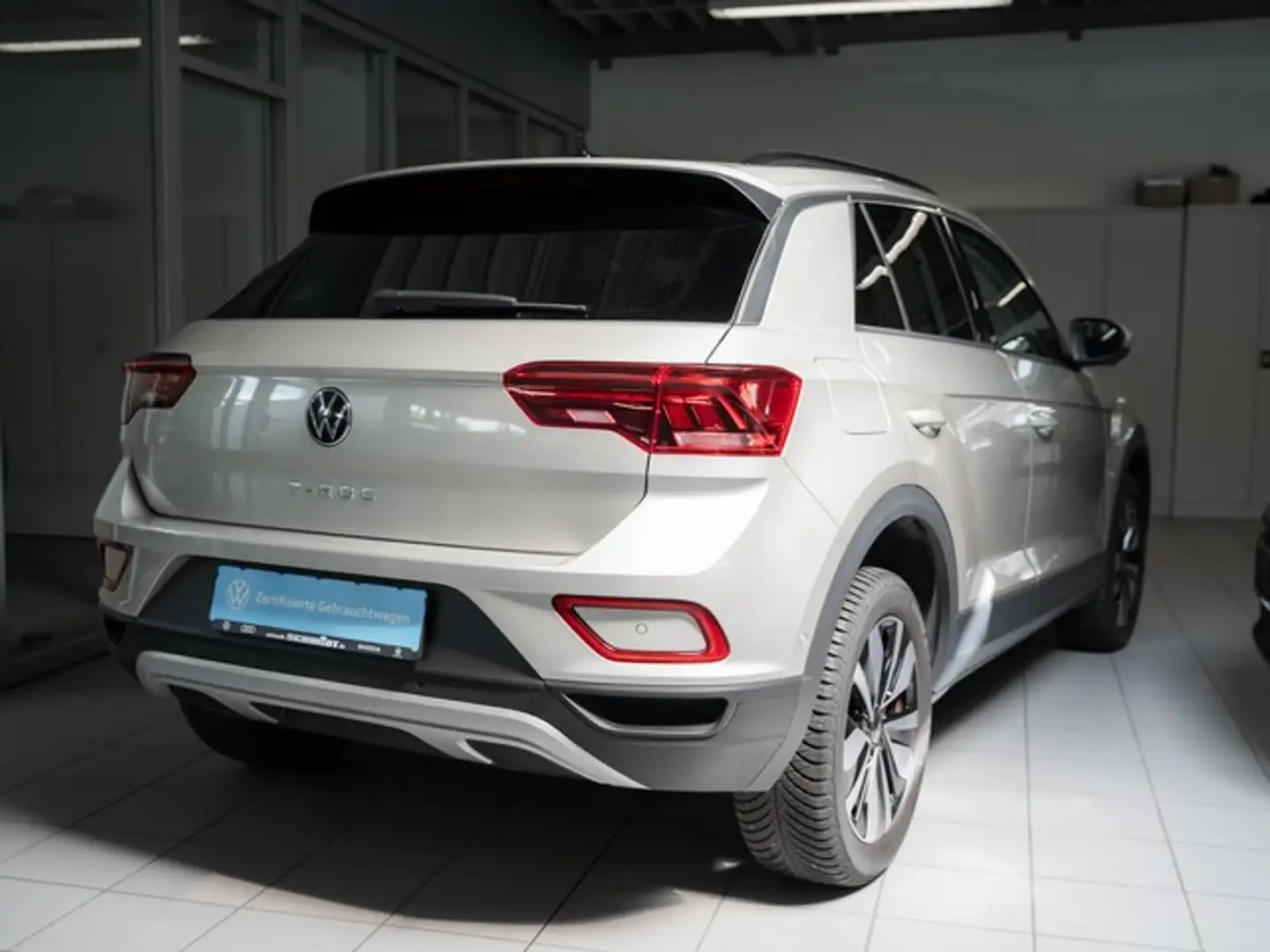 Volkswagen T-Roc 1.0TSi Move R.-Kamera Navi 17Zoll LED Sitzheiz. Grau - 2